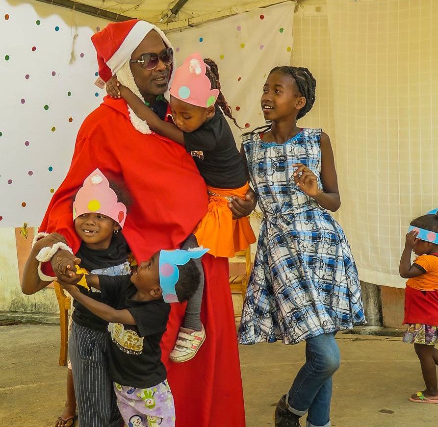 Wir wünschen frohe Weihnachten und sagen Danke!